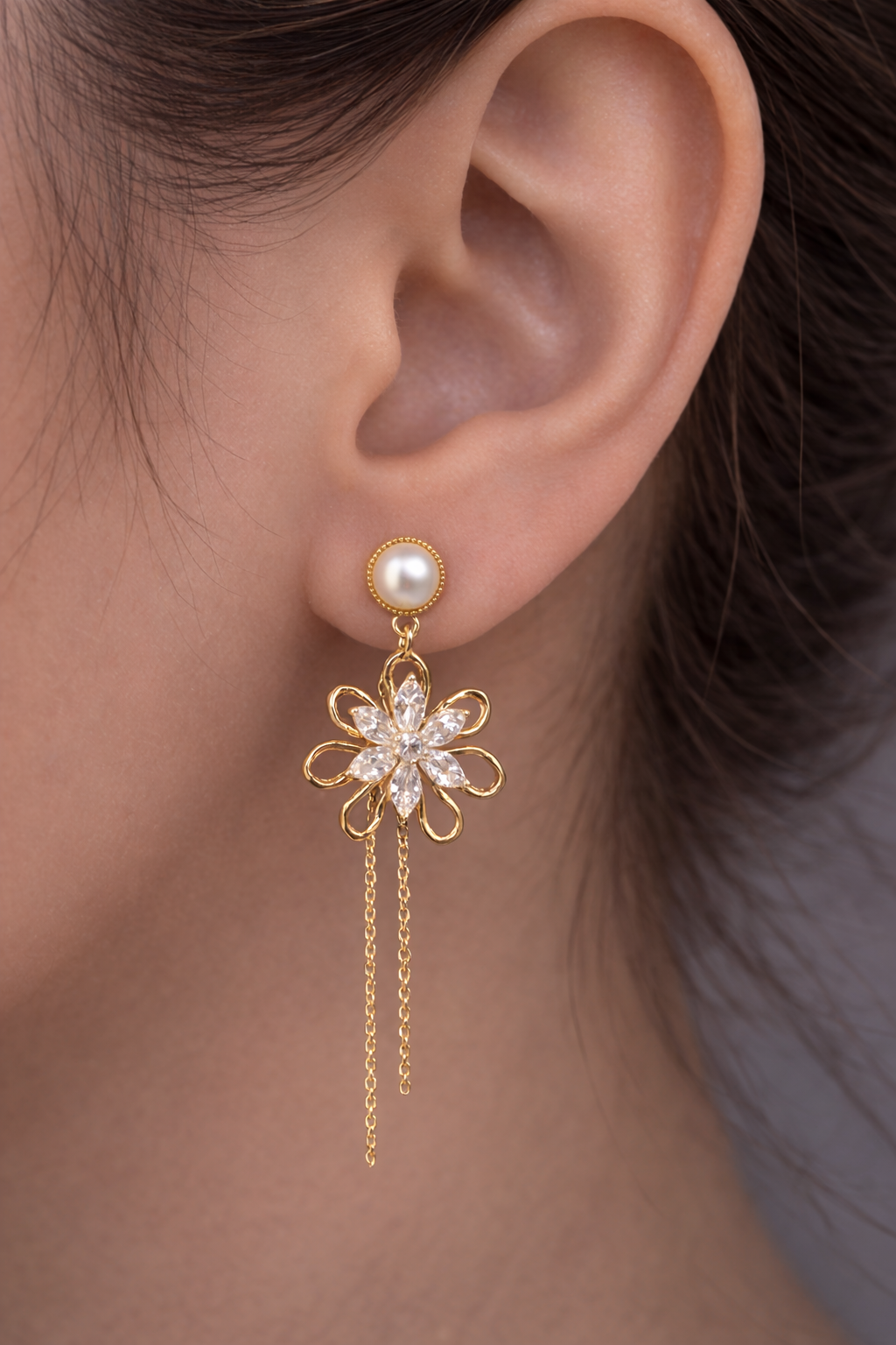 Crystal Daisy Drop Earrings