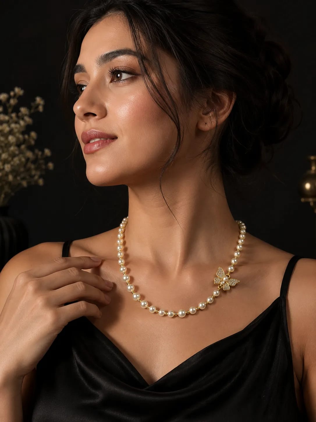 LUXARQ Pearl Butterfly Pendant Necklace