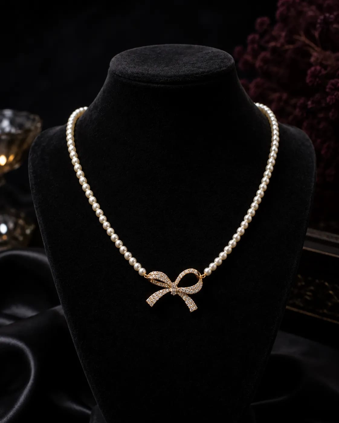 LUXARQ Pearl Bow Necklace for Women