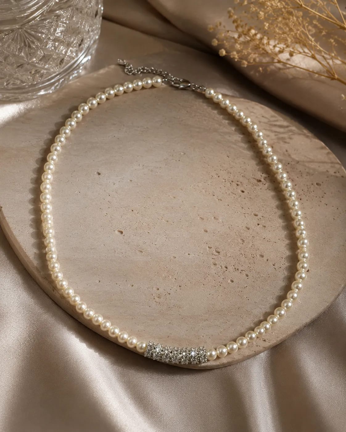 LUXARQ Pearl Cubic Zirconia Necklace for Women