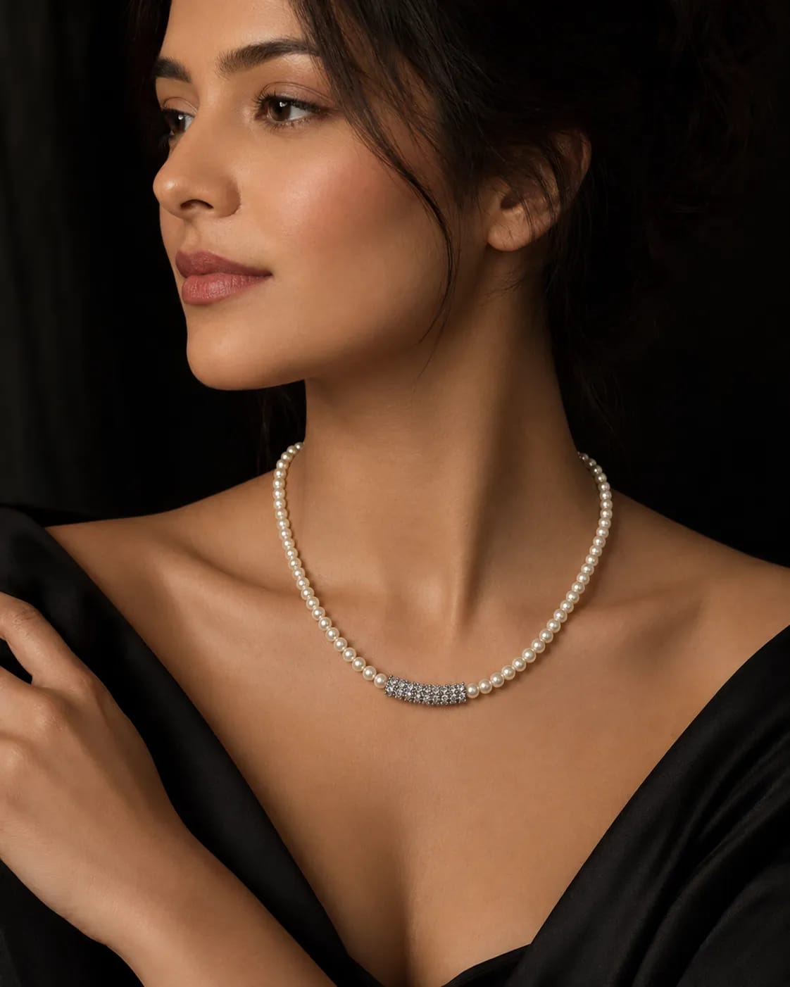LUXARQ Pearl Cubic Zirconia Necklace for Women