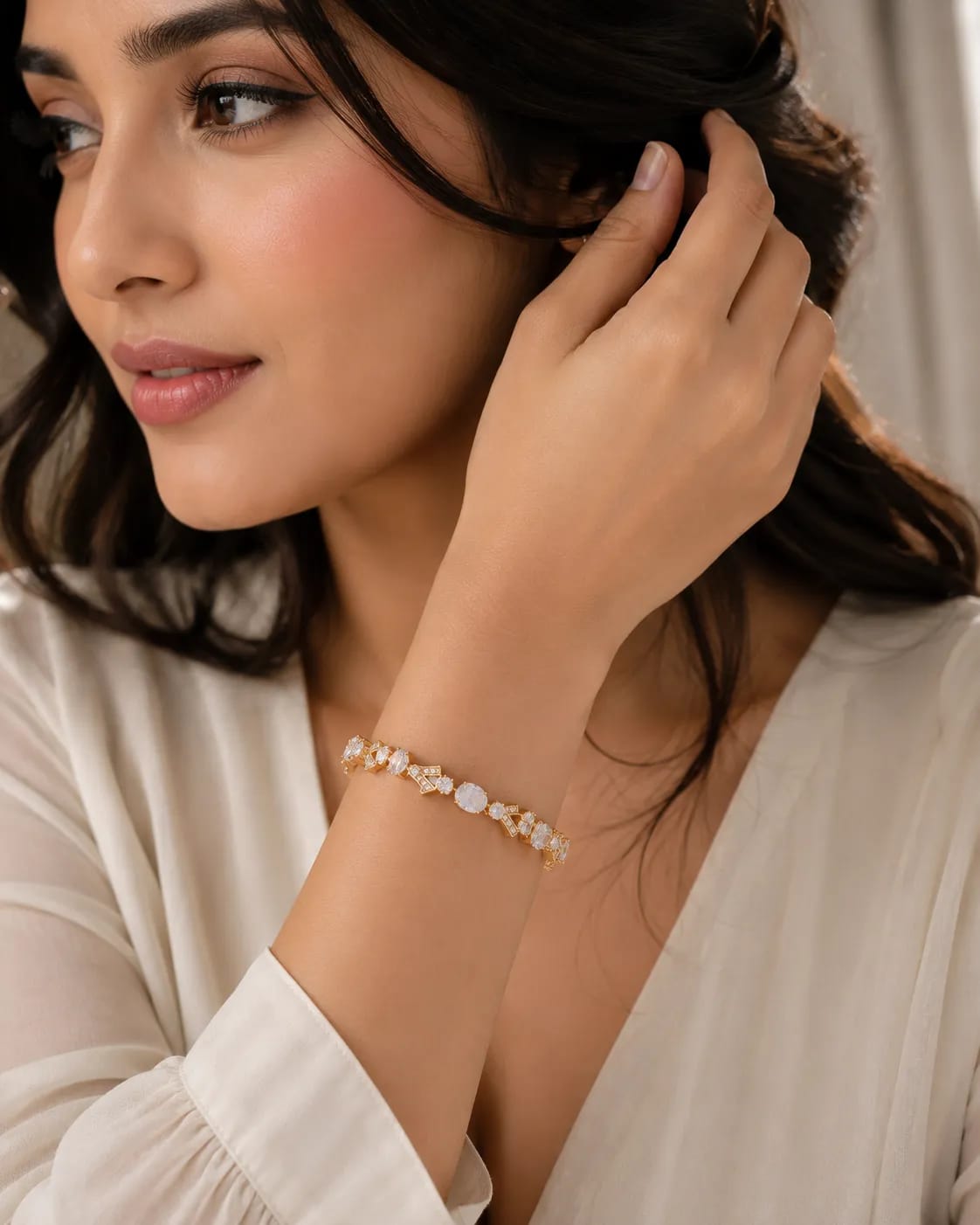 LUXARQ 18K Gold Plated Crystal Link Bracelet for Women