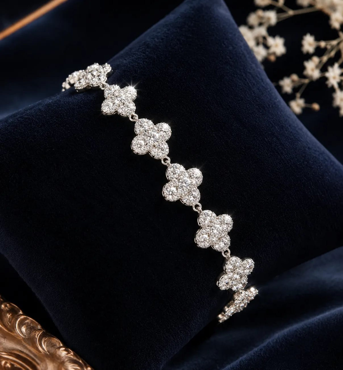 LUXARQ Sparkle Clover Silver Finish Bracelet for Women